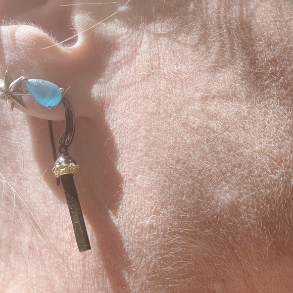 green tourmaline & sterling & gold long pillar earrings - Picture 10 of 10